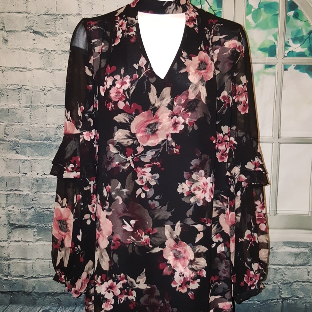 White House Black Market Sheer Layer Floral Dress